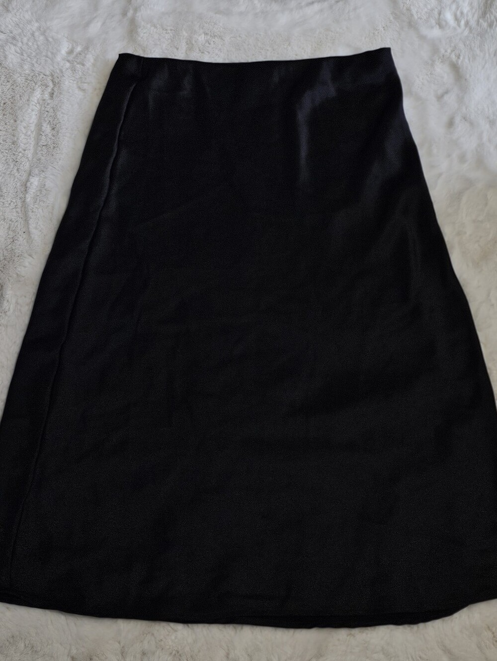 Black A-Line Midi Satin Skirt in Large